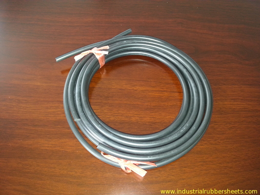 FKM Rubber Washers 70Shore A 9Mpa Tensile Strength Black Brown