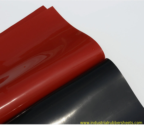 赤く、黒いシリコーン シート、シリコーン ロールスロイスは1-10mm x 1.2m X 10mを大きさで分類した