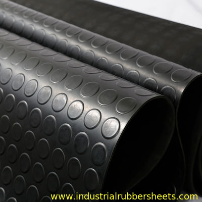 工業用 滑り防止床マット 丸いボタンの表面と3mm厚さのオイル抵抗性